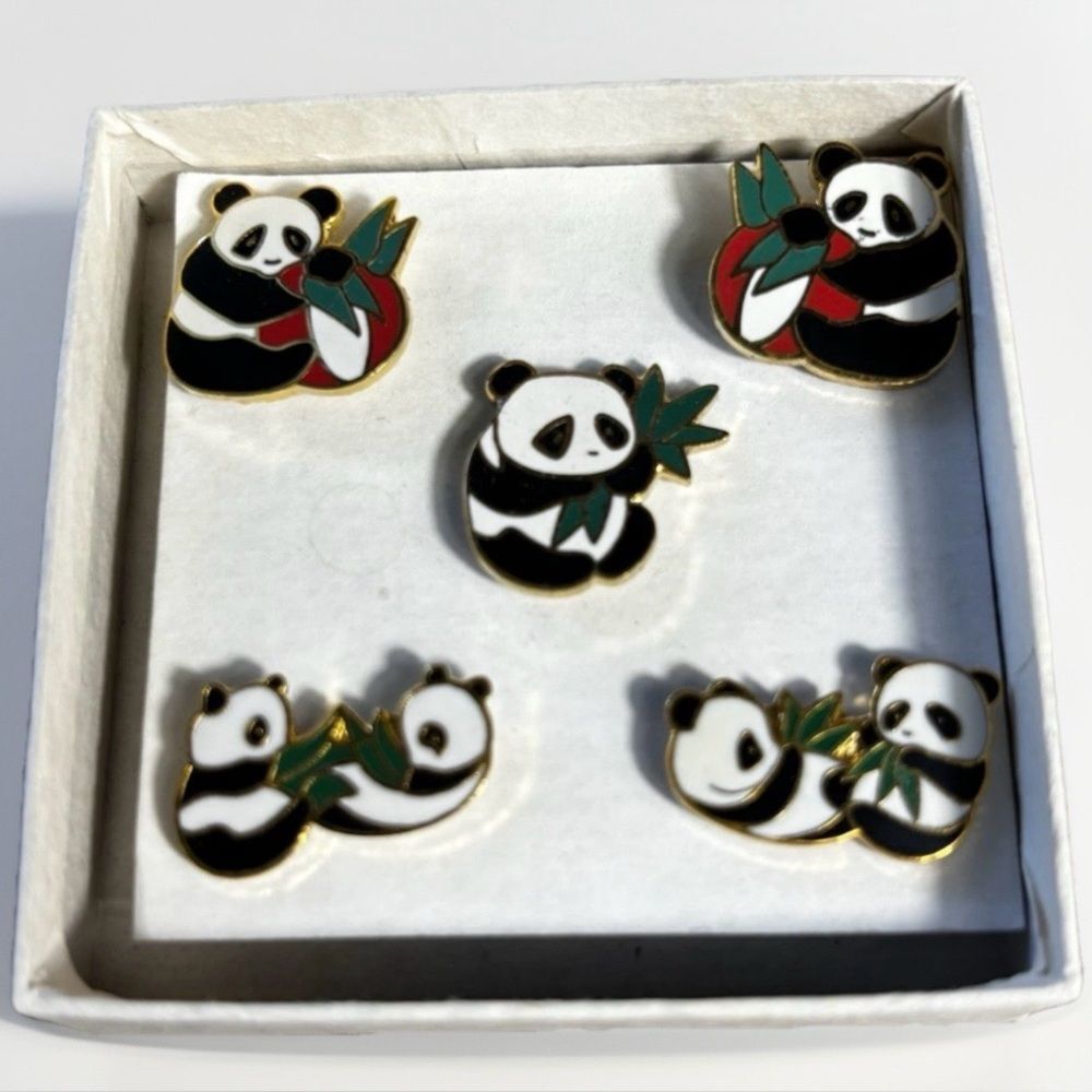 Set Of 5 Vintage PANDA Pins Bought In China Buttons Cute Quality Gift  Set